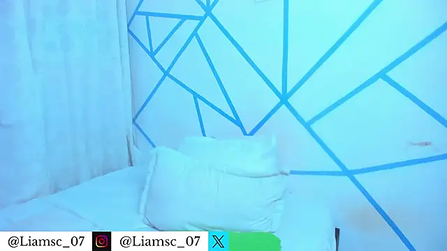 liam scott77 online show from April 10, 2026, 12:06 am