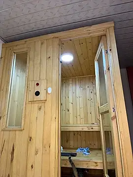 Barbielatinas online show from March 2, 2026, 1:40 pm