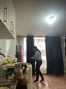 Freya Artemisa online show from December 17, 2025, 9:53 pm