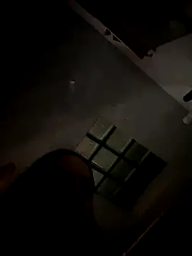 Freya Artemisa online show from November 5, 2025, 8:01 pm