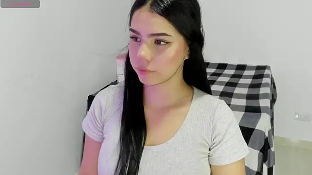 Natasha su  online show from February 2, 2025, 1:12 am