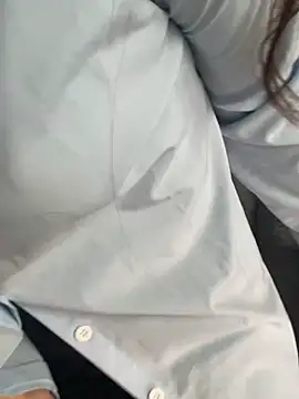 Snapshot of FerFairy chatting on January 23, 2025, 5:21 pm FerFairy online show from January 23, 2025, 5:21 pm