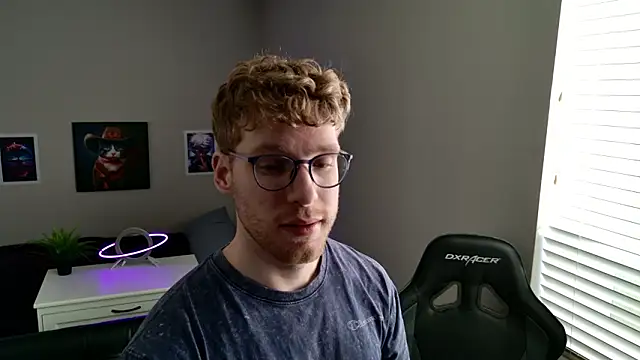 BlueEyedTallGuy94 online show from February 11, 2026, 9:03 pm