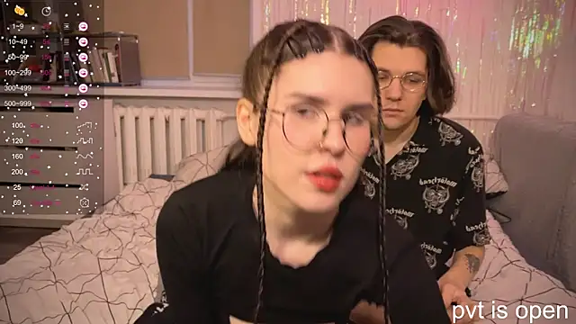 Snapshot of passiondesire_ chatting on February 27, 2026, 3:23 pm passiondesire online show from February 27, 2026, 3:23 pm