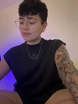 Snapshot of Ashley_Chriss chatting on March 1, 2025, 6:24 am Ashley Chriss online show from March 1, 2025, 6:24 am