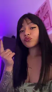 Ashley Chriss online show from May 31, 2026, 2:06 am
