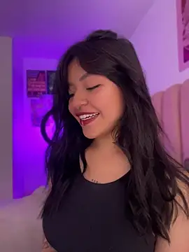 Ashley Chriss online show from July 1, 2026, 2:34 am
