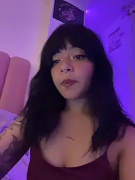 Snapshot of Ashley_Chriss chatting on October 19, 2025, 12:57 am Ashley Chriss online show from October 19, 2025, 12:57 am