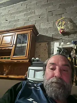 Snapshot of ros217 chatting on May 12, 2026, 7:53 pm ros217 online show from May 12, 2026, 7:53 pm