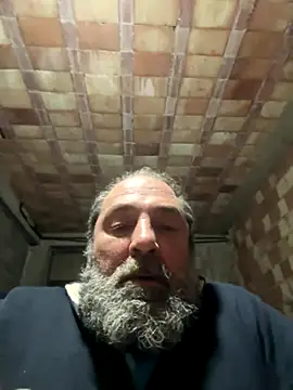 Snapshot of ros217 chatting on November 11, 2025, 9:20 pm ros217 online show from November 11, 2025, 9:20 pm