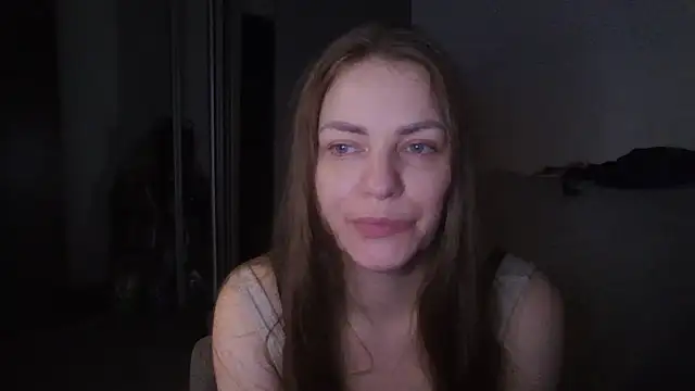 AnnaDiamond1 online show from February 12, 2026, 10:31 pm