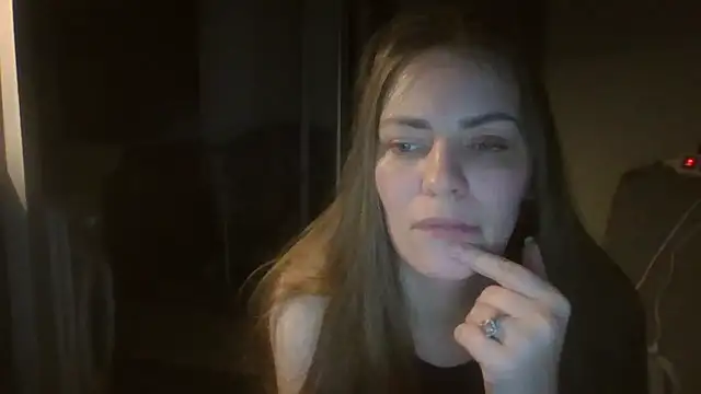 AnnaDiamond1 online show from October 24, 2025, 11:04 pm