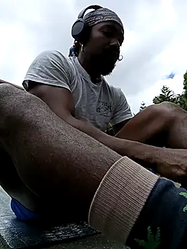 Siriss boyrag online show from September 9, 2025, 5:22 pm