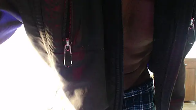 Siriss boyrag online show from September 25, 2025, 10:32 am