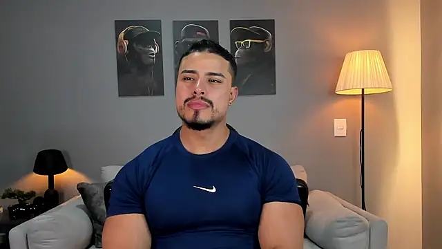 Snapshot of ApoloMakris chatting on November 22, 2025, 7:35 pm ApoloMakris online show from November 22, 2025, 7:35 pm