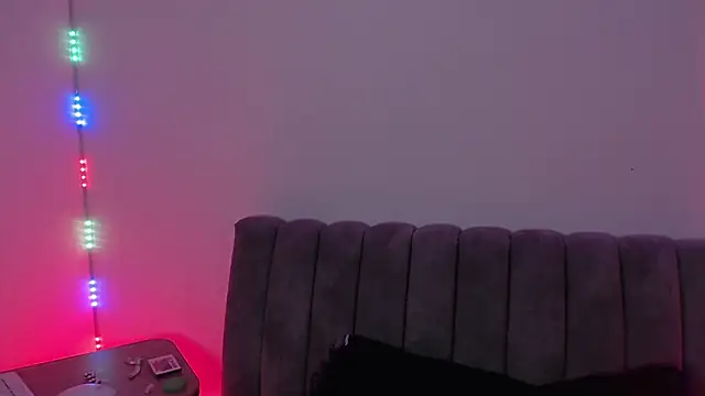 Marian Ran online show from December 4, 2025, 2:10 am