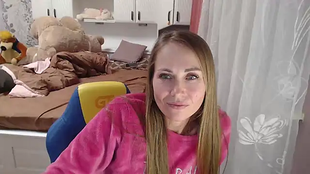 Snapshot of 69SexySecret69 chatting on February 13, 2025, 5:44 pm 69SexySecret69 online show from February 13, 2025, 5:44 pm