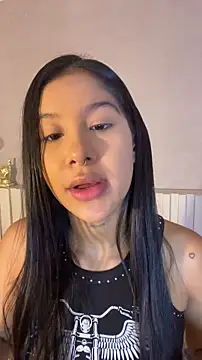 Snapshot of Aida_moreno chatting on May 13, 2026, 12:01 pm Aida moreno online show from May 13, 2026, 12:01 pm