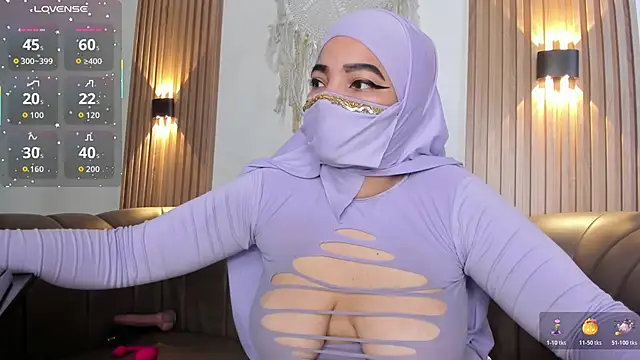 Snapshot of malak_nanyy chatting on November 7, 2025, 11:15 am malak nanyy online show from November 7, 2025, 11:15 am