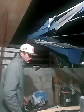 kevinsito1 online show from April 4, 2026, 10:22 am