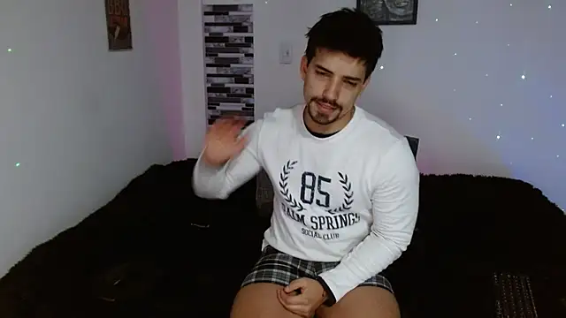 Ian Daviz online show from December 2, 2025, 7:26 pm