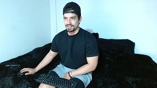 Ian Daviz online show from November 4, 2025, 3:54 am