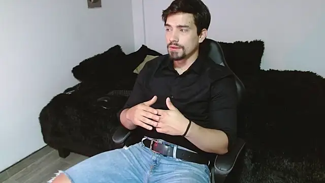 Ian Daviz online show from November 13, 2025, 3:49 pm