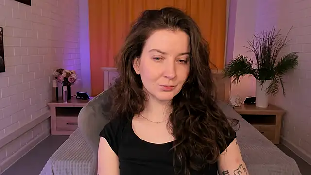 Snapshot of JackieByrd chatting on November 3, 2025, 1:15 pm JackieByrd online show from November 3, 2025, 1:15 pm