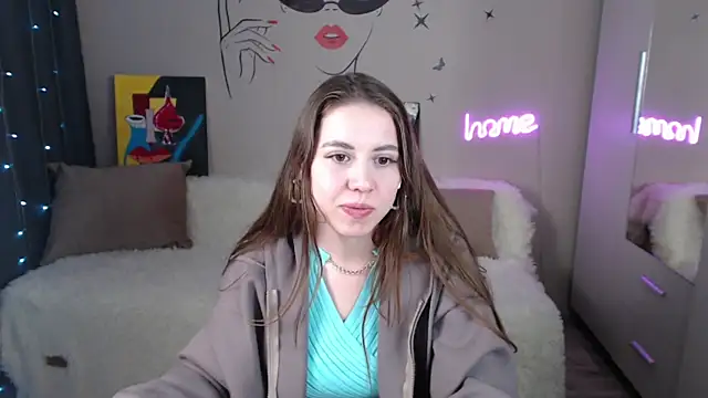 Snapshot of SummerLeena chatting on January 3, 2025, 5:31 pm SummerLeena online show from January 3, 2025, 5:31 pm