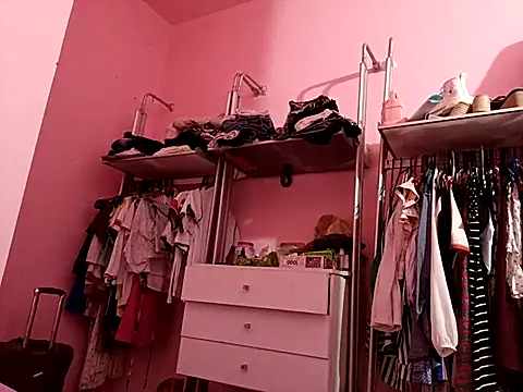 Vannesth20 online show from February 24, 2025, 3:09 pm