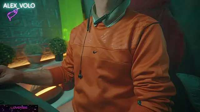 alex-volo online show from January 17, 2025, 2:18 am