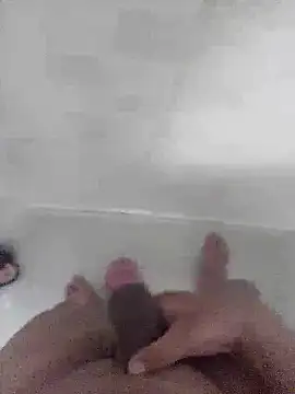 brunolorran6969 online show from September 28, 2025, 10:39 pm