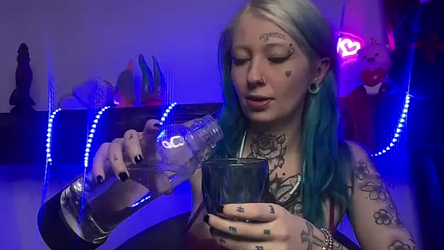 Snapshot of coyemoo chatting on March 20, 2025, 12:11 pm coyemoo online show from March 20, 2025, 12:11 pm