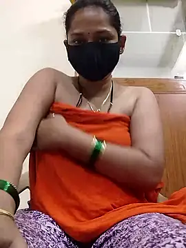 Snapshot of Kashish_18 chatting on December 22, 2025, 7:41 am Kashish 18 online show from December 22, 2025, 7:41 am