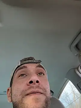 Snapshot of SmokingSloth chatting on March 6, 2025, 10:15 pm SmokingSloth online show from March 6, 2025, 10:15 pm