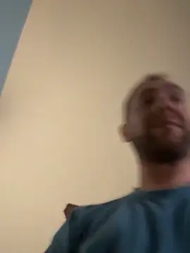 Snapshot of SmokingSloth chatting on March 12, 2025, 11:22 pm SmokingSloth online show from March 12, 2025, 11:22 pm