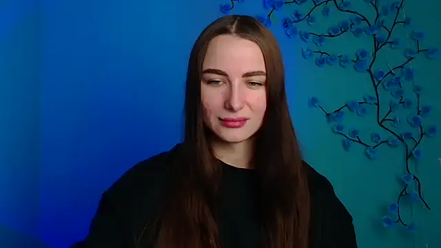 Eva Janee online show from February 18, 2026, 6:44 am