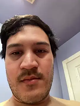 Snapshot of Sleeker99 chatting on December 23, 2024, 10:44 pm Sleeker99 online show from December 23, 2024, 10:44 pm