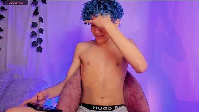 Snapshot of Im_Alejo chatting on March 15, 2025, 3:18 am Im Alejo online show from March 15, 2025, 3:18 am