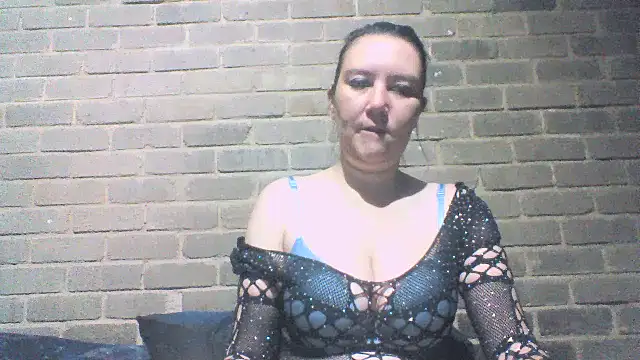 EksJouneMwah online show from December 3, 2025, 5:30 am