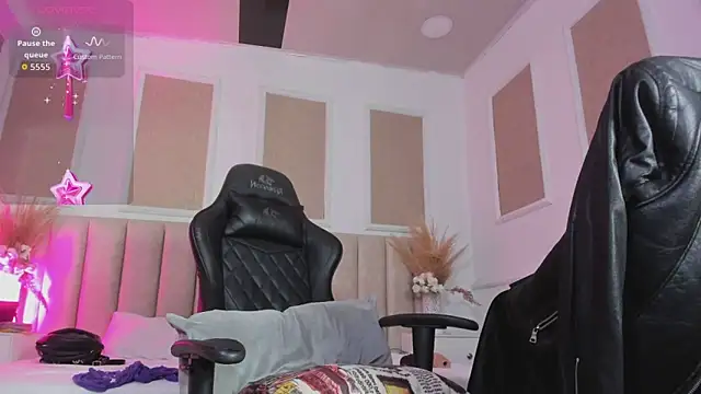 samy foox online show from November 4, 2025, 7:45 am