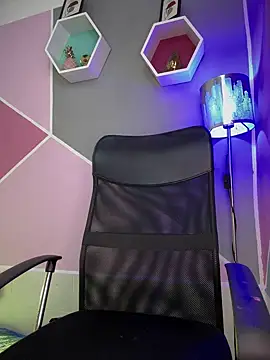 Snapshot of Tamyjenkins1 chatting on March 19, 2025, 9:48 pm Tamyjenkins1 online show from March 19, 2025, 9:48 pm