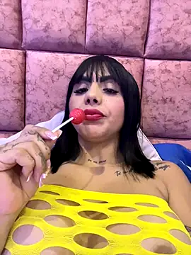 Snapshot of Tamyjenkins1 chatting on November 14, 2025, 5:44 am Tamyjenkins1 online show from November 14, 2025, 5:44 am