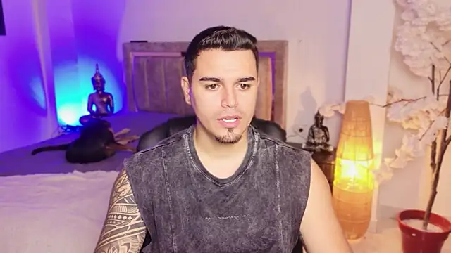 Axel Big cock online show from June 20, 2026, 5:18 pm