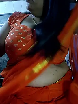 Snapshot of sneha_rose chatting on January 6, 2026, 9:46 am sneha rose online show from January 6, 2026, 9:46 am