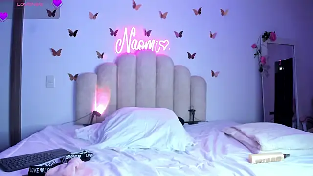 NaomiAsha online show from November 25, 2025, 11:16 pm