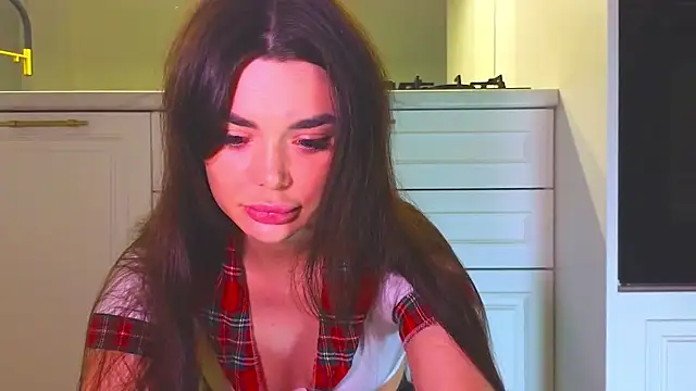 Snapshot of Sandrikta chatting on November 24, 2025, 8:31 pm Sandrikta online show from November 24, 2025, 8:31 pm