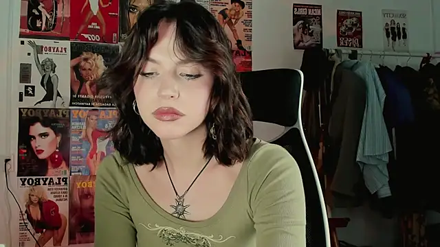 Snapshot of Niky__Jess chatting on October 27, 2025, 7:31 am Niky Jess online show from October 27, 2025, 7:31 am