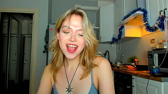 Snapshot of Niky__Jess chatting on January 8, 2025, 7:03 pm Niky Jess online show from January 8, 2025, 7:03 pm