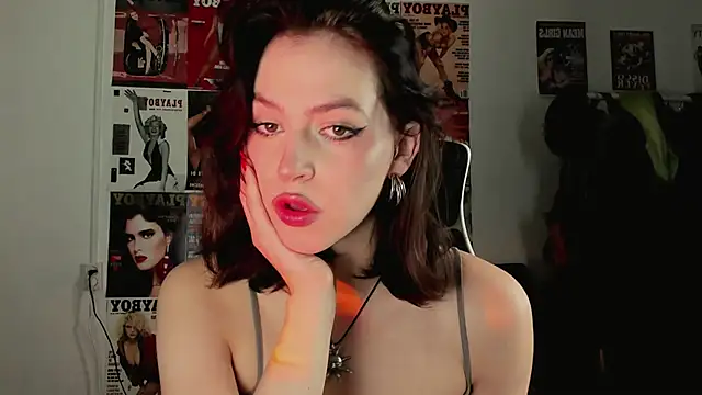 Snapshot of Niky__Jess chatting on December 3, 2025, 1:54 pm Niky Jess online show from December 3, 2025, 1:54 pm